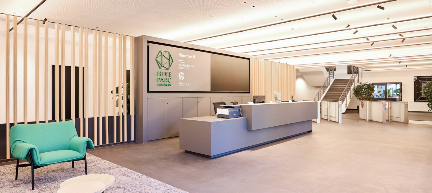 Empfangsbereich und Lobby im HIVE PARC für Virtual-Office-Kunden